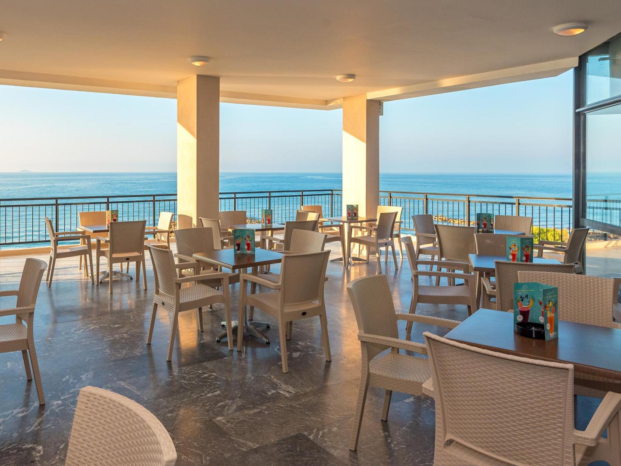 Themis Beach Hotel Kokkini Hani Exterior foto