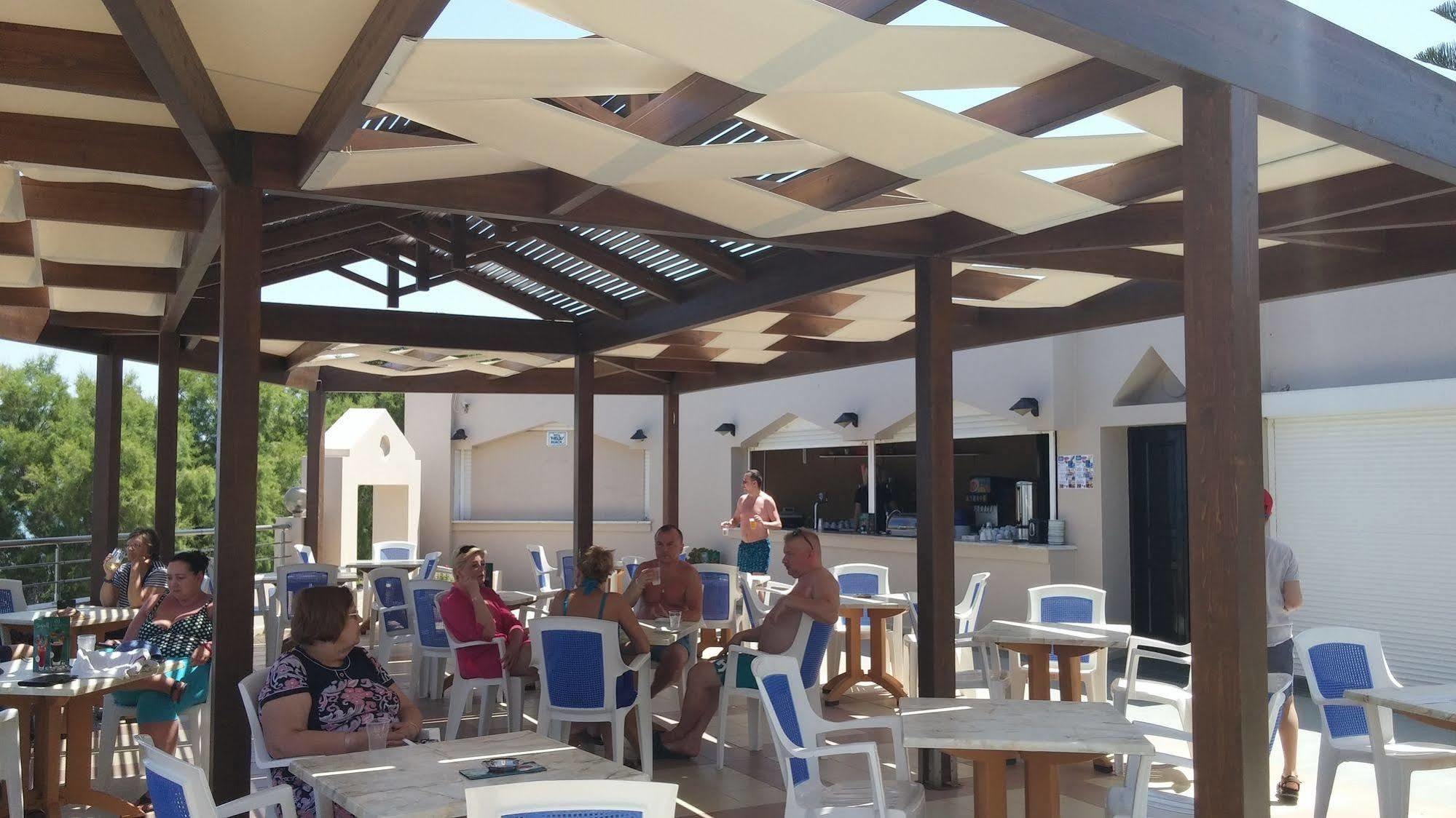 Themis Beach Hotel Kokkini Hani Exterior foto
